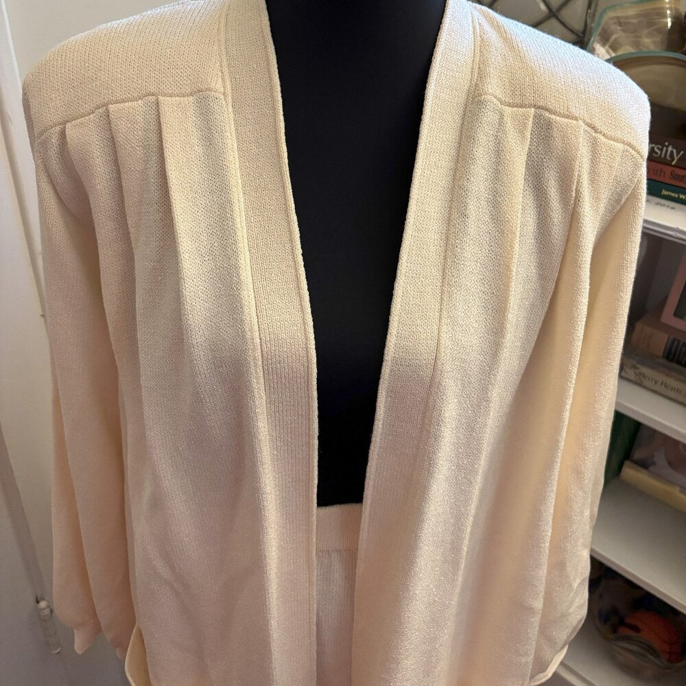 St John Two Piece Short Set in Cream
